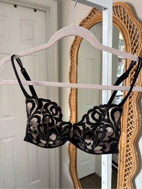 Simone Perele / Black & Nude Mesh Embroidered Bra
